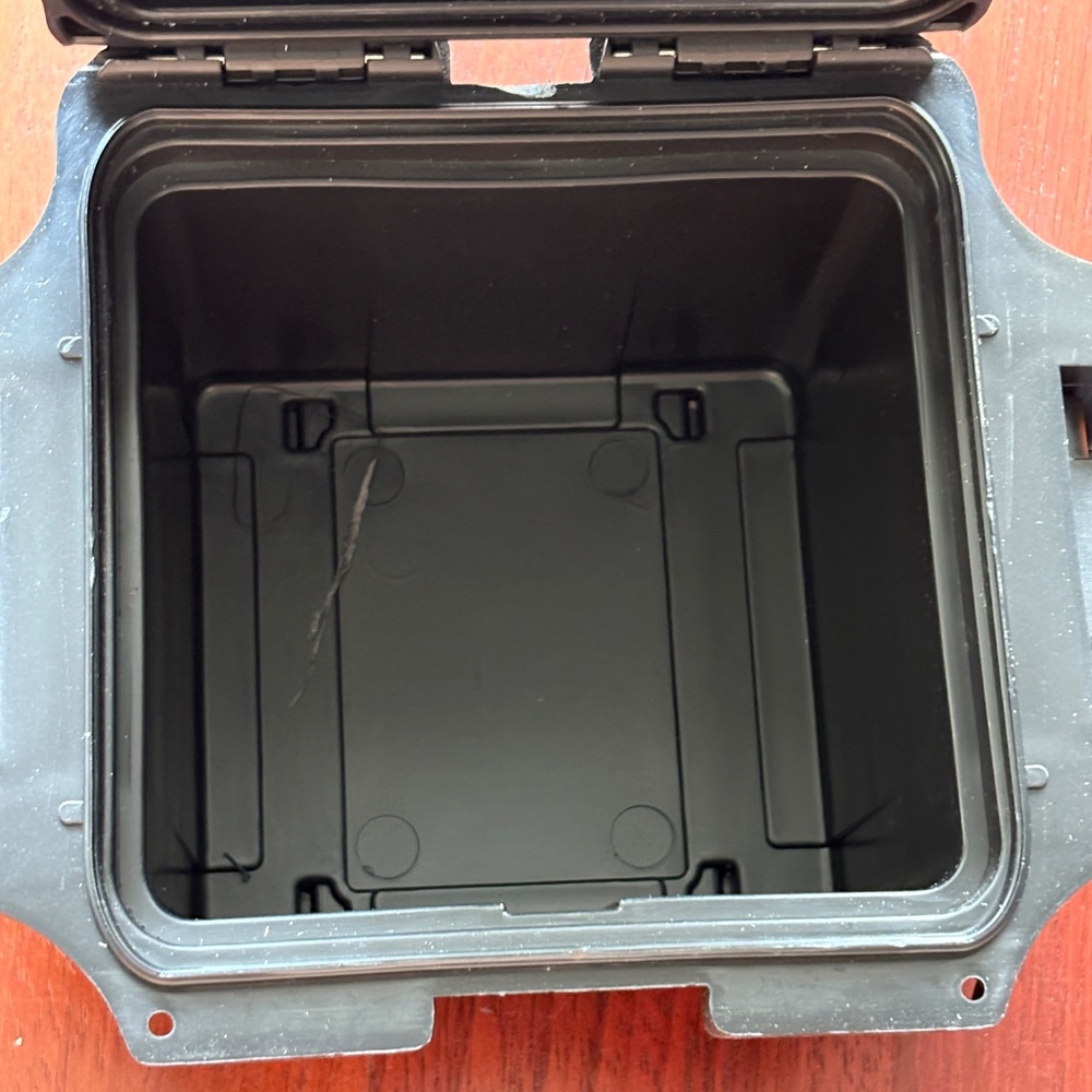 Invicta Watch Case - Picture 7 of 8